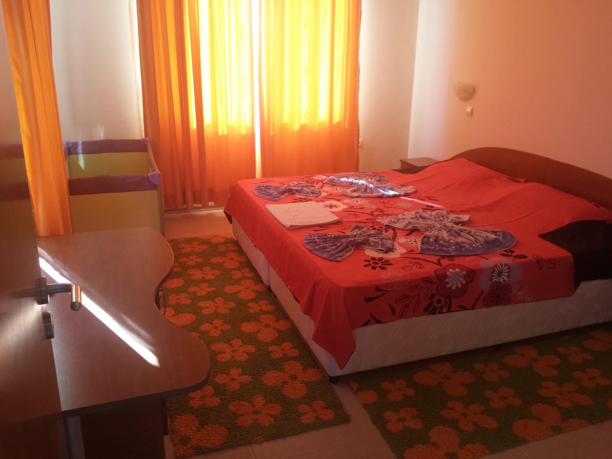 Apartments In Villa Rouge Sozopol Exteriör bild