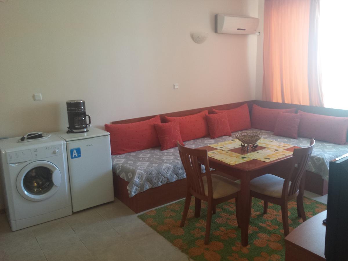 Apartments In Villa Rouge Sozopol Exteriör bild